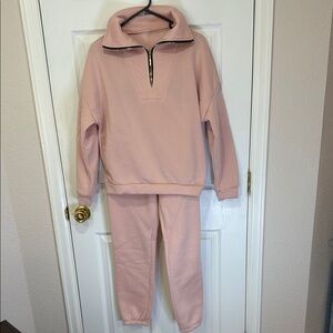Pink Sweat-set with Tapered Legs and Elastic Waistband